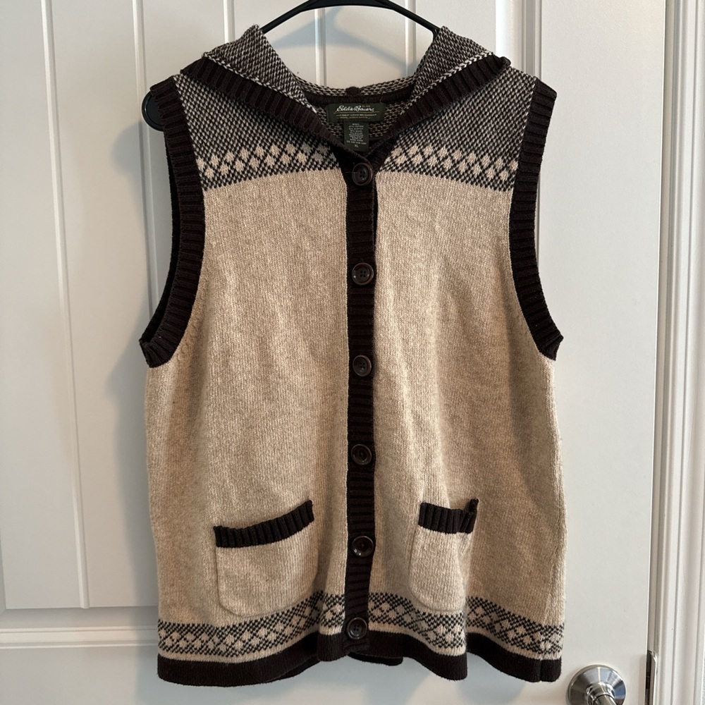 Eddie Bauer Cream and Dark Brown Hooded Button-Front Knit Vest